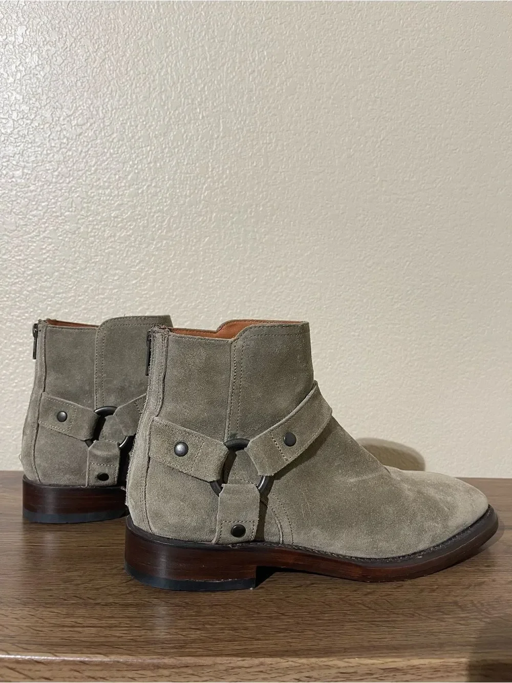 Frye Men's Suede Chukka Boots in Taupe